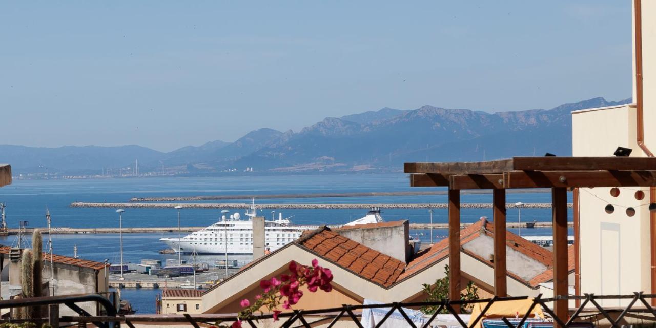 Antonia Suite Cagliari Exterior foto